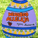 Piękne ozdoby w parku miejskim.