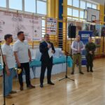 Wręczanie nagród podczas finału majówki modelarskiej.