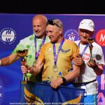 Gala mistrzostw w domu kultury i wręczanie pucharów i medali na scenie.