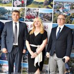 Powitanie gości przez burmistrza.