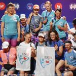 Gala mistrzostw w domu kultury i wręczanie pucharów i medali na scenie.