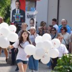 Kolorowy korowód przebierańców i przemarsz ulicami Bielska z kluczem do bram miasta.