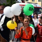 Kolorowy korowód przebierańców i przemarsz ulicami Bielska z kluczem do bram miasta.