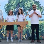 Kolorowy korowód przebierańców i przemarsz ulicami Bielska z kluczem do bram miasta.