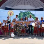 Kolorowy korowód przebierańców i przemarsz ulicami Bielska z kluczem do bram miasta.