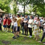 Wręczanie nagród na zakończenie zawodów wędkarskich.