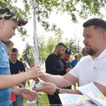 Wręczanie nagród na zakończenie zawodów wędkarskich.