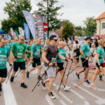 Bieg w plenerze ulicami miasta.