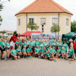 Bieg w plenerze ulicami miasta.