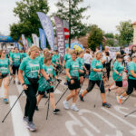 Bieg w plenerze ulicami miasta.