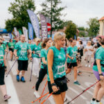 Bieg w plenerze ulicami miasta.