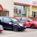 Rajd samochodowy ulicami miasta.