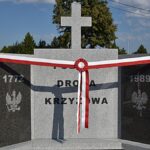 Uroczystości na cmentarzu wojennym.