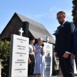 Uroczystości na cmentarzu wojennym.