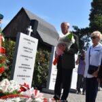 Uroczystości na cmentarzu wojennym.