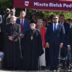 Uroczystości na cmentarzu wojennym.