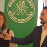 spotkanie prozdrowotne w auli hotelowej.