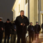 Uroczystości na placu przed ratuszem.