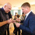 Uroczysta wieczerza w restauracji.