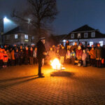 Uroczystości na placu przed ratuszem.