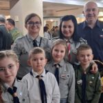 Zdjęcie grupowe harcerzy.