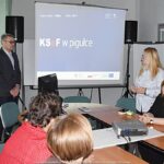 szkolenie w sali konferencyjnej urzędu skarbowego.