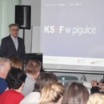 szkolenie w sali konferencyjnej urzędu skarbowego.